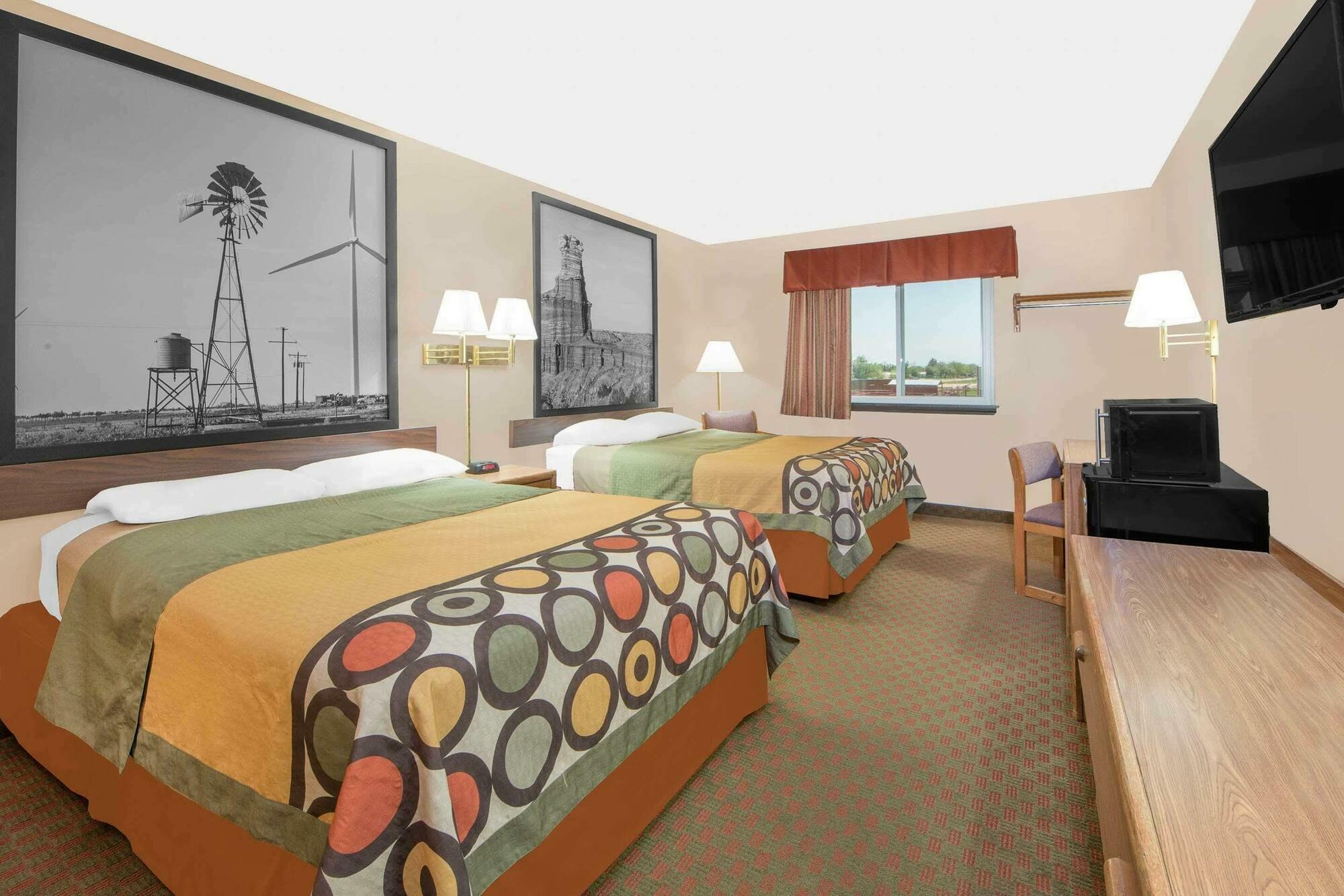 Super 8 By Wyndham Dalhart Motel Bagian luar foto